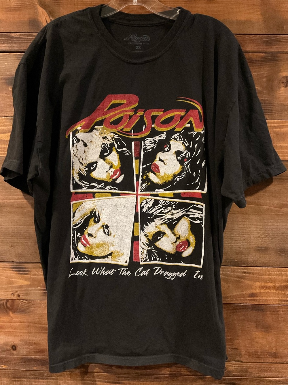Poison "Look What The Cat Dragged In" Black Graphic Band Concert Tee 2X XXL